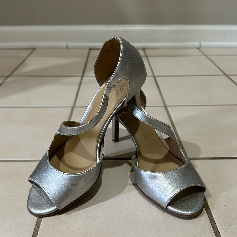 Silver heels size 6.5 like new